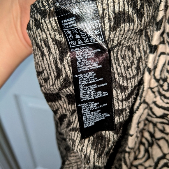 Floral Print Bodycon Cutout Mini Dress - Picture 4 of 6